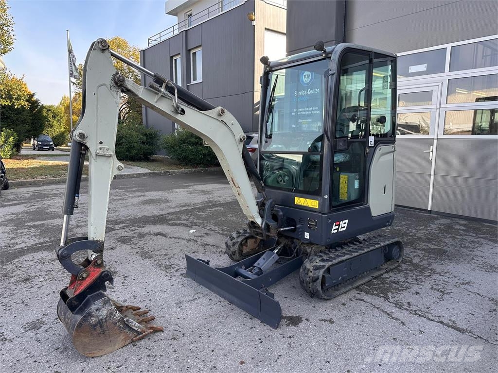 Bobcat E19 Mini Kompakt Kettenbagger verstell Fahrwerk حفارات صغيرة أقل من 7 طن (حفارات صغيرة)