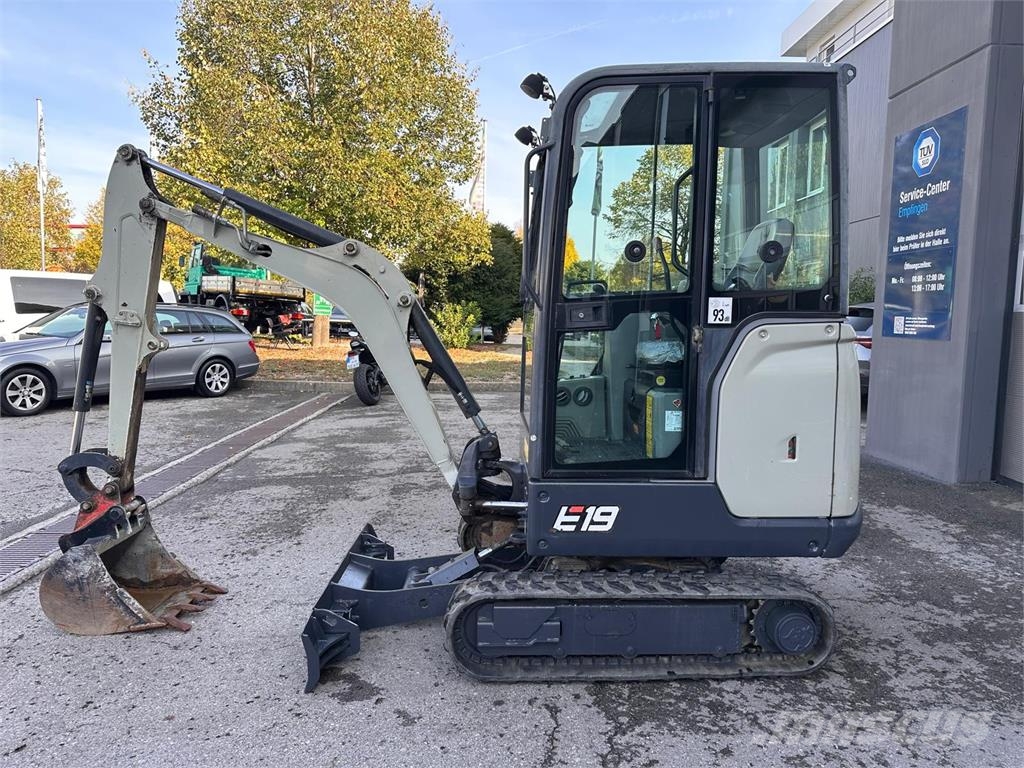 Bobcat E19 Mini Kompakt Kettenbagger verstell Fahrwerk حفارات صغيرة أقل من 7 طن (حفارات صغيرة)