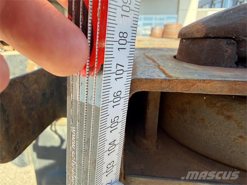 BurgSilvergreen BDF Lafette SAF TÜV27 Höhe1,04m Växelflak-/Containersläp