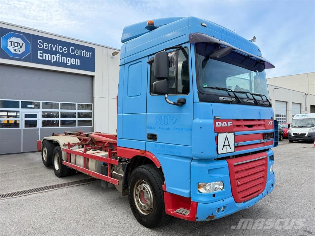 Daf XF 105.460 SC VDL S21-640 Abrollkipper Retarder Treileri ar āķi