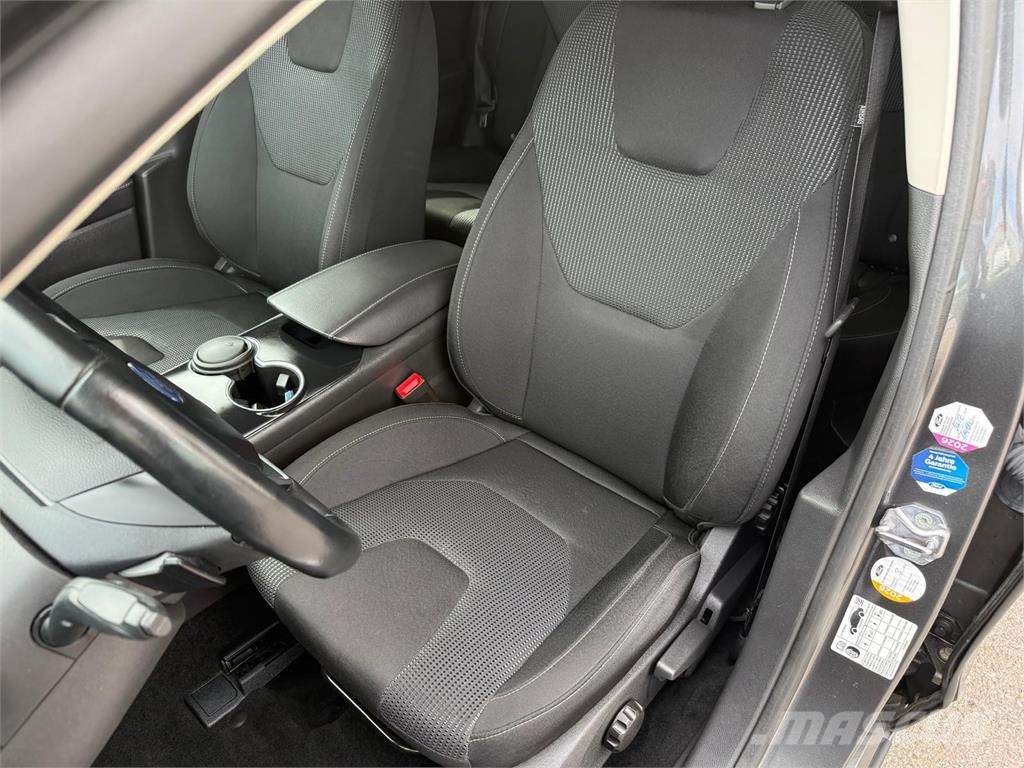 Ford Mondeo Turnier Titanium 2.0 TDCi 4x4 AWD Kamera Automobili