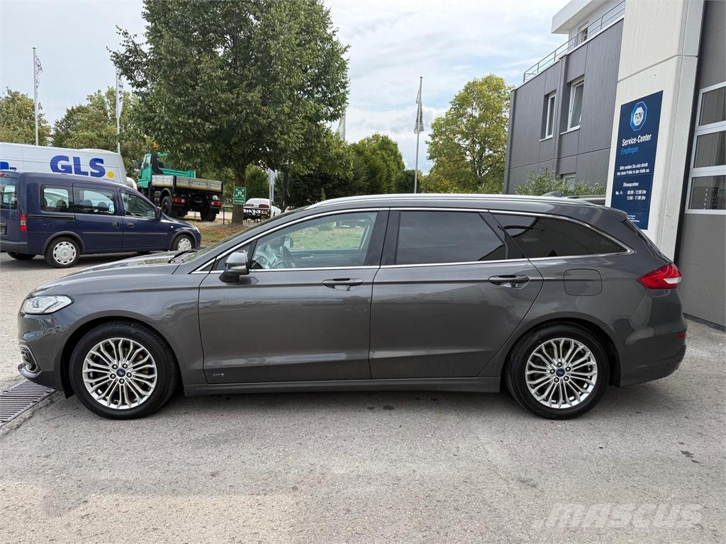 Ford Mondeo Turnier Titanium 2.0 TDCi 4x4 AWD Kamera Automobili
