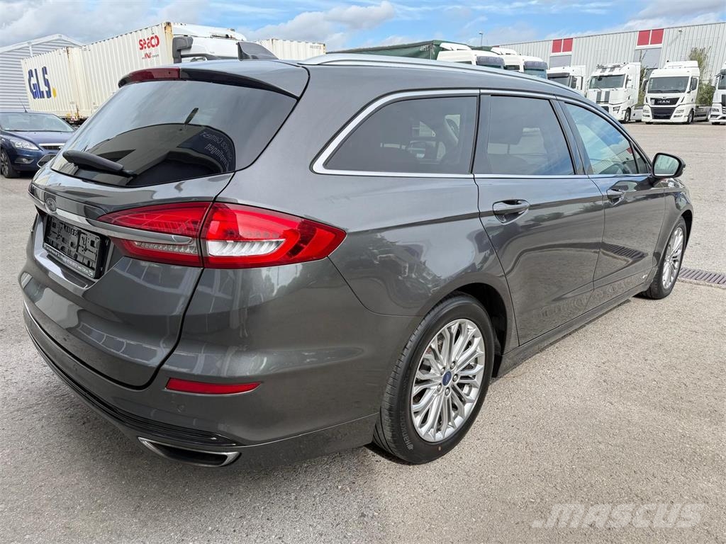 Ford Mondeo Turnier Titanium 2.0 TDCi 4x4 AWD Kamera Automobili