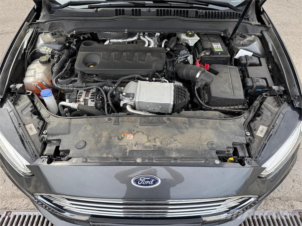 Ford Mondeo Turnier Titanium 2.0 TDCi 4x4 AWD Kamera Automobili