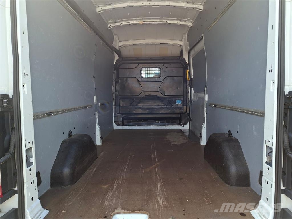 Ford Transit Kastenwagen 350 L3 H2 AHK 3Sitze TÜV7 28 Lieferwagen
