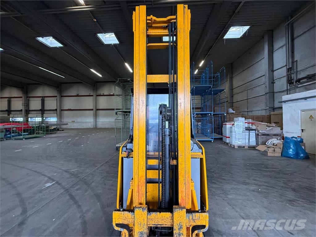 Jungheinrich ETV 14 G - 710 DZ Triplex Schubmast 7,10m 1063h Material Handling - Others