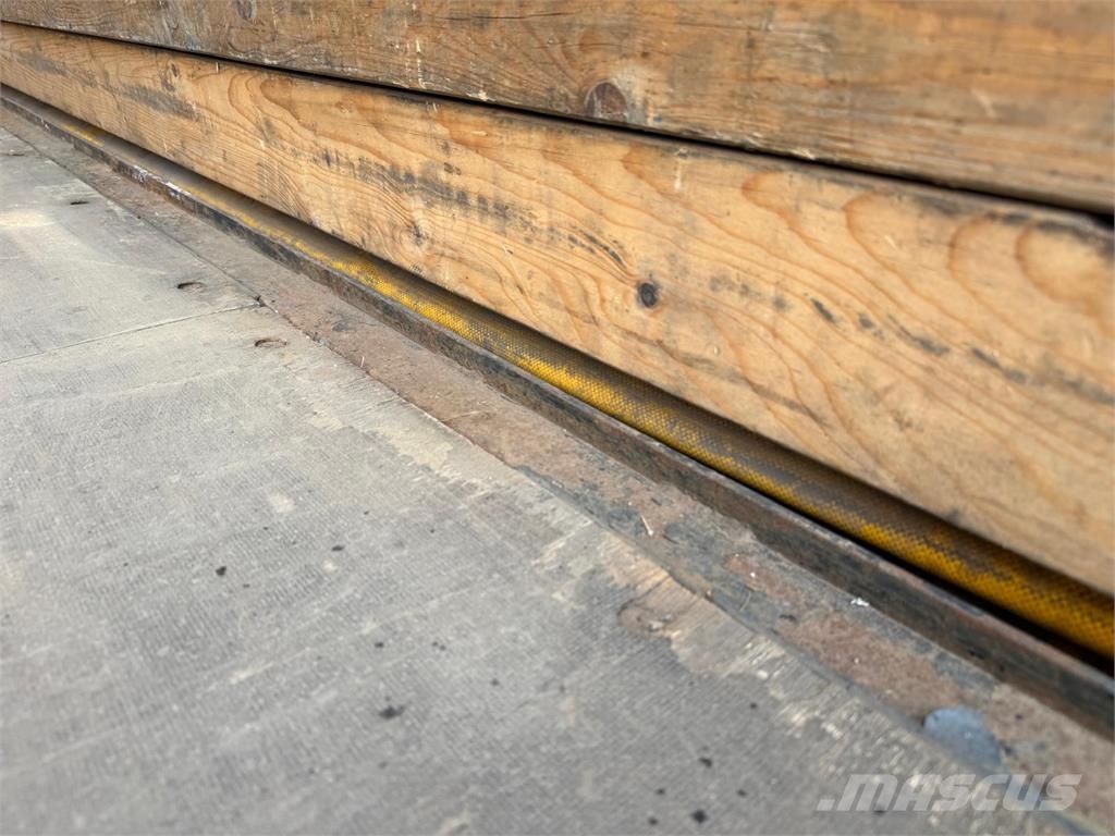 Krone 3 Achs MEGA Staplerhalterung Liftachse SAF Flatbed/Dropside semi-trailers