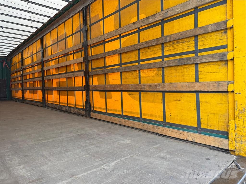 Krone 3Achs MEGA Staplerhalter Liftachse SAF TÜV07 26 Valníkové návesy/Návesy sa sklápacím bočnicami