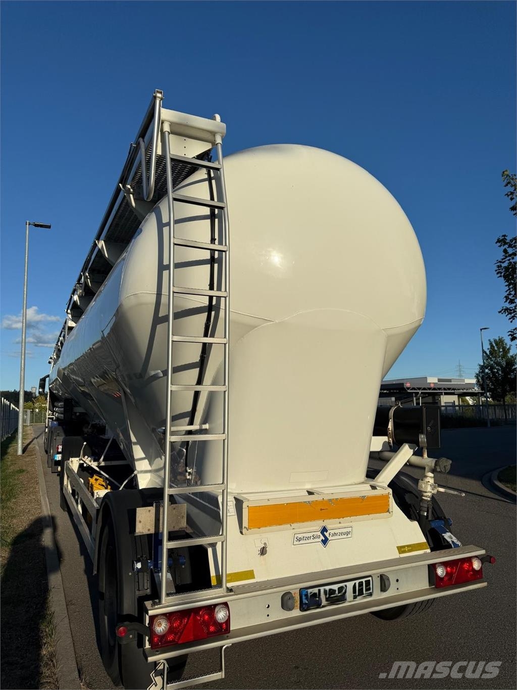MAN TGX 26.480 6*2 SILOZUG SPITZER TOP Грузовики-цистерны