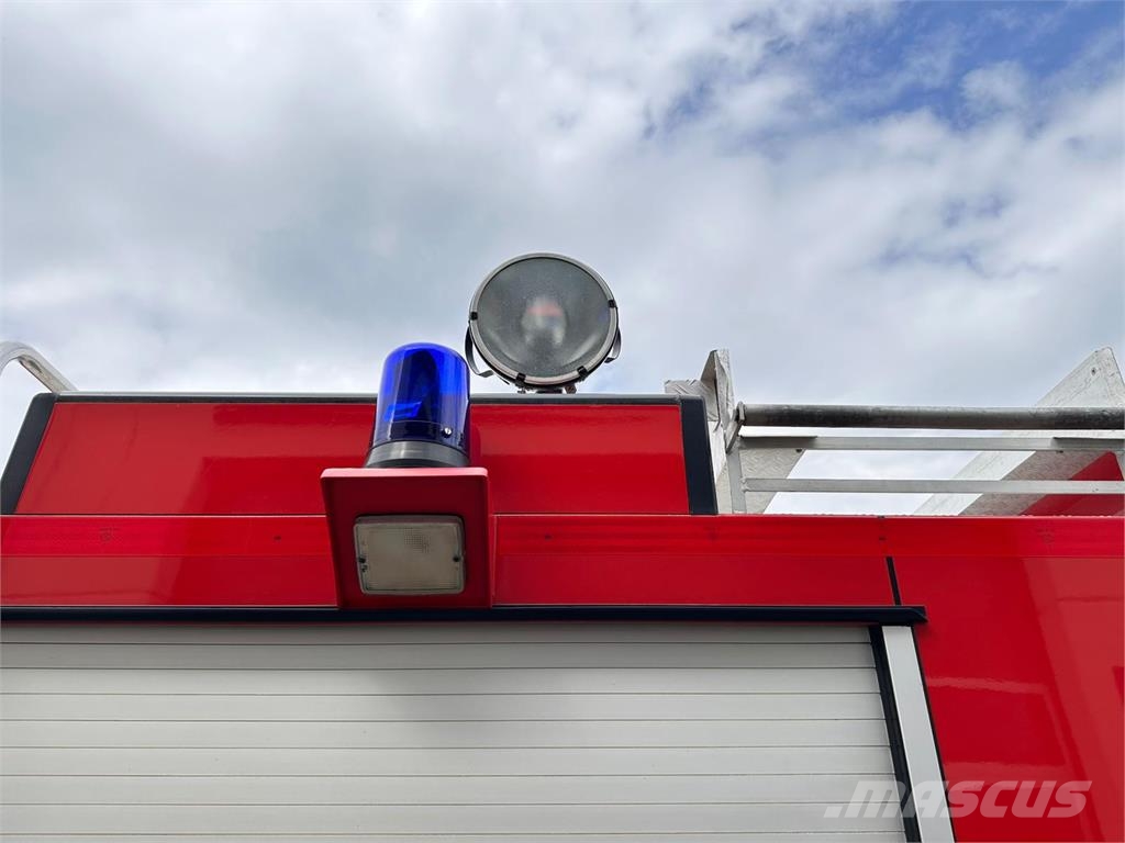 Mercedes-Benz 814 F LF 8 6 FEUERWEHR mit ZIEGLER TOP Andere Transporter