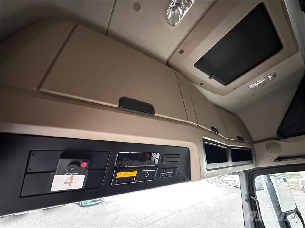 Mercedes-Benz Actros 2551 Komplettzug + WEB-Anhänger SOFORT Motrici centinate