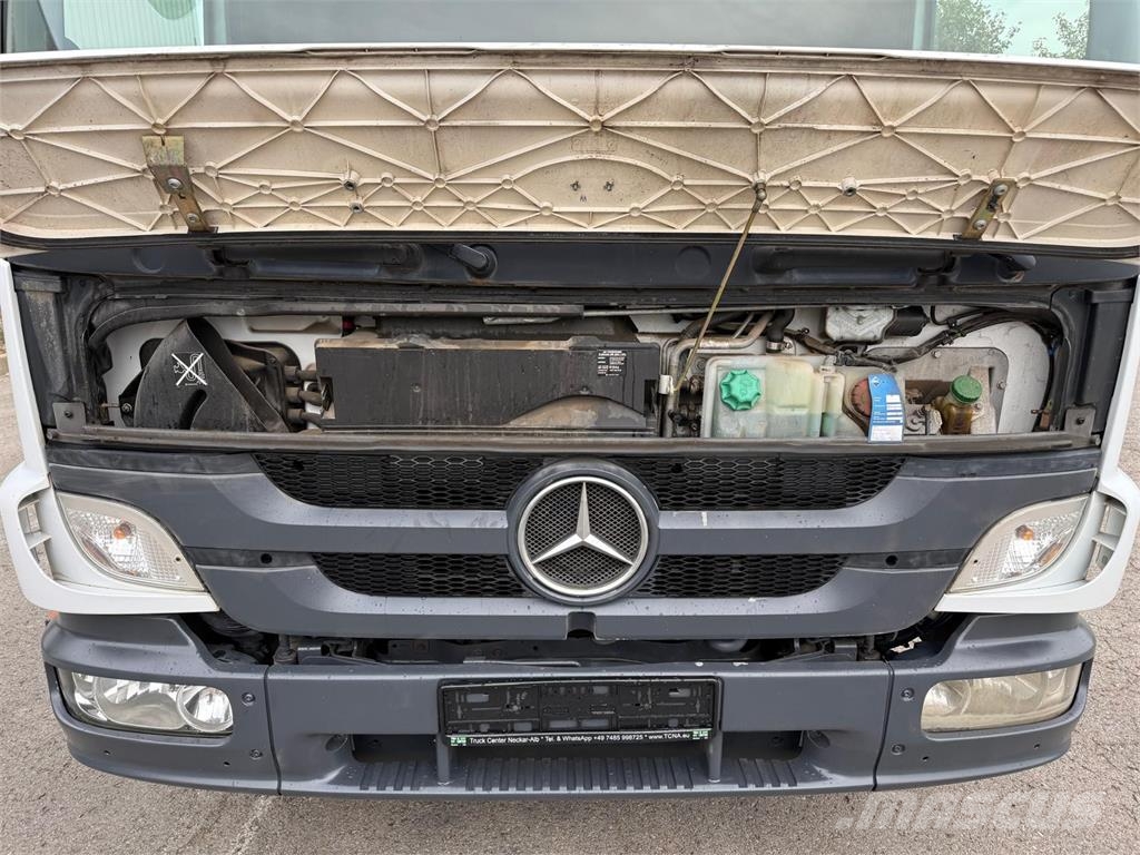 Mercedes-Benz Atego 818 L Koffer 7,20m LBW Klima Motorbremse ボックスボディー、ウイング、箱車