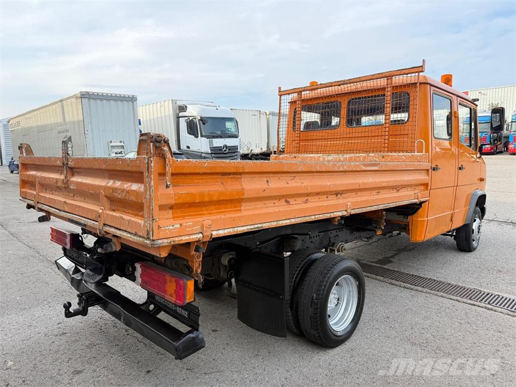 Mercedes-Benz Vario 615 D 3-S-Kipper DOKA 2xAHK 5Sitze Differen Kiper kamioni