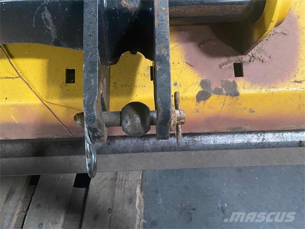 ORSI WTA 1900 Schlegel-Mulcher 1.90m Arbeitsbr. Šlavimo technika
