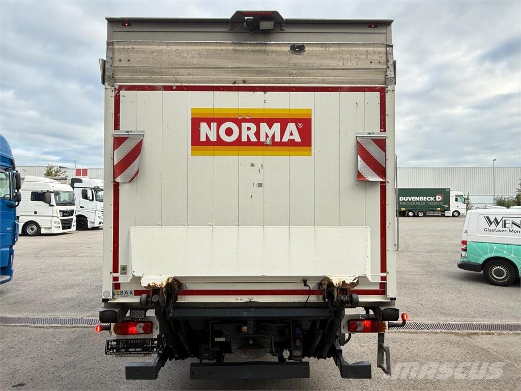 Scania P400 TK-Kühlkoffer Mitsubishi Retarder TÜV06 27 Kühlkoffer
