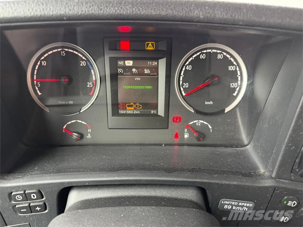 Scania R580 V8 Standard TOPLine Retarder ALCOA 2 Tanks 牵引车