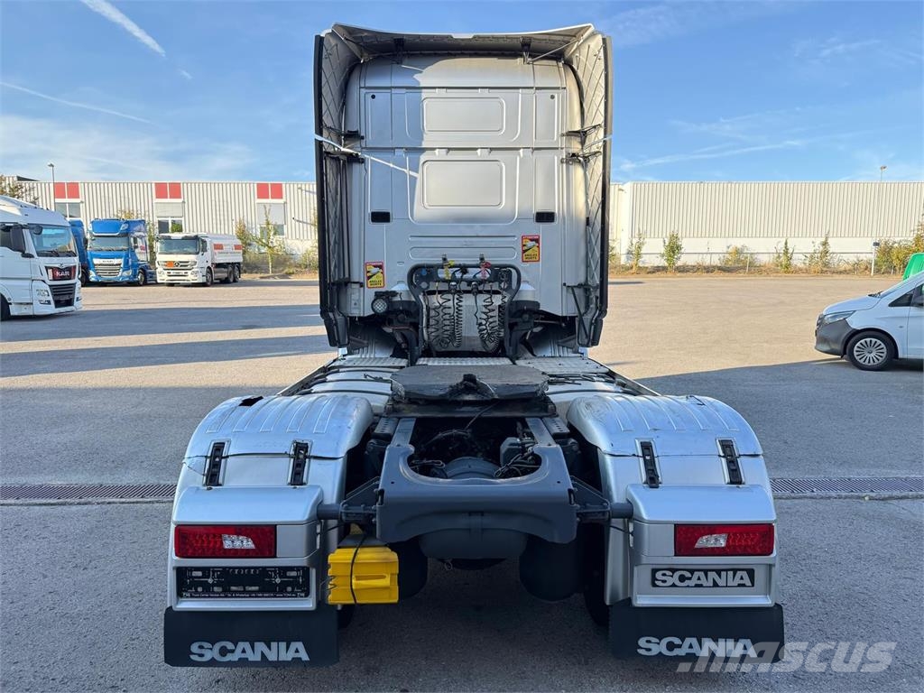 Scania R580 V8 TOPLine Retarder ALCOA 2 Tanks TÜV07 27 Sattelzugmaschinen