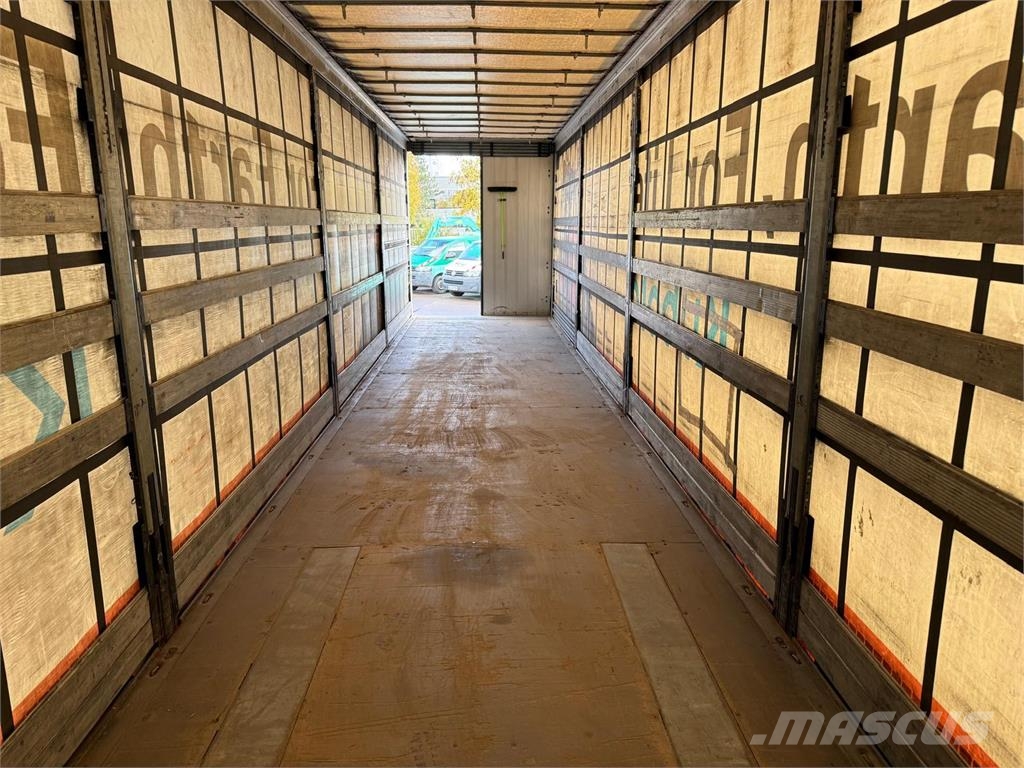 Schmitz Cargobull 3 Achs Mega Liftachse Hubdach mit ALU-Rampen Pritschenauflieger