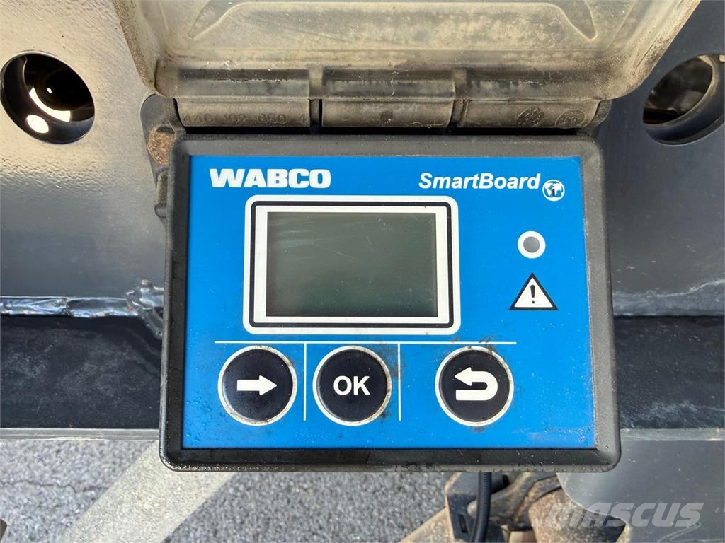Schmitz Cargobull 3Achs 25³Alu Thermo Mulde Lift WABCO Rollplane Kippladerauflieger