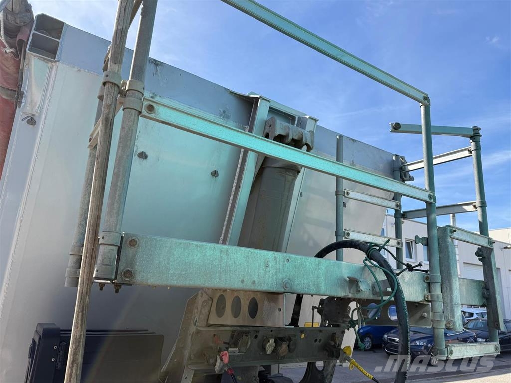 Schmitz Cargobull 3Achs 25³Alu Thermo Mulde Lift WABCO Rollplane Kippladerauflieger