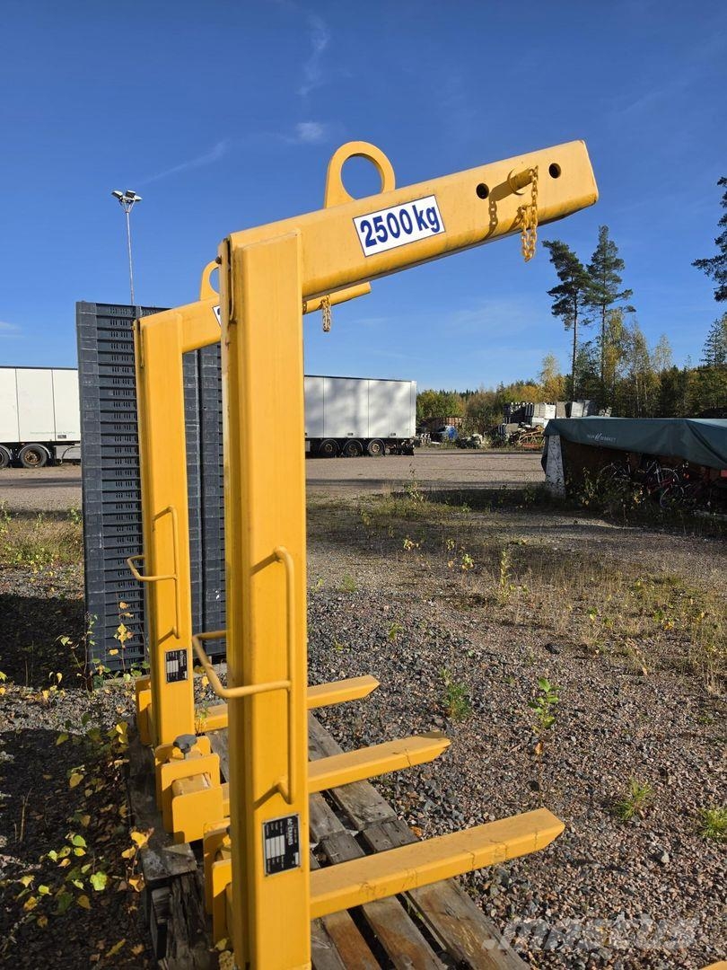 AC Cranes Nostohaarukka Citas sastāvdaļas