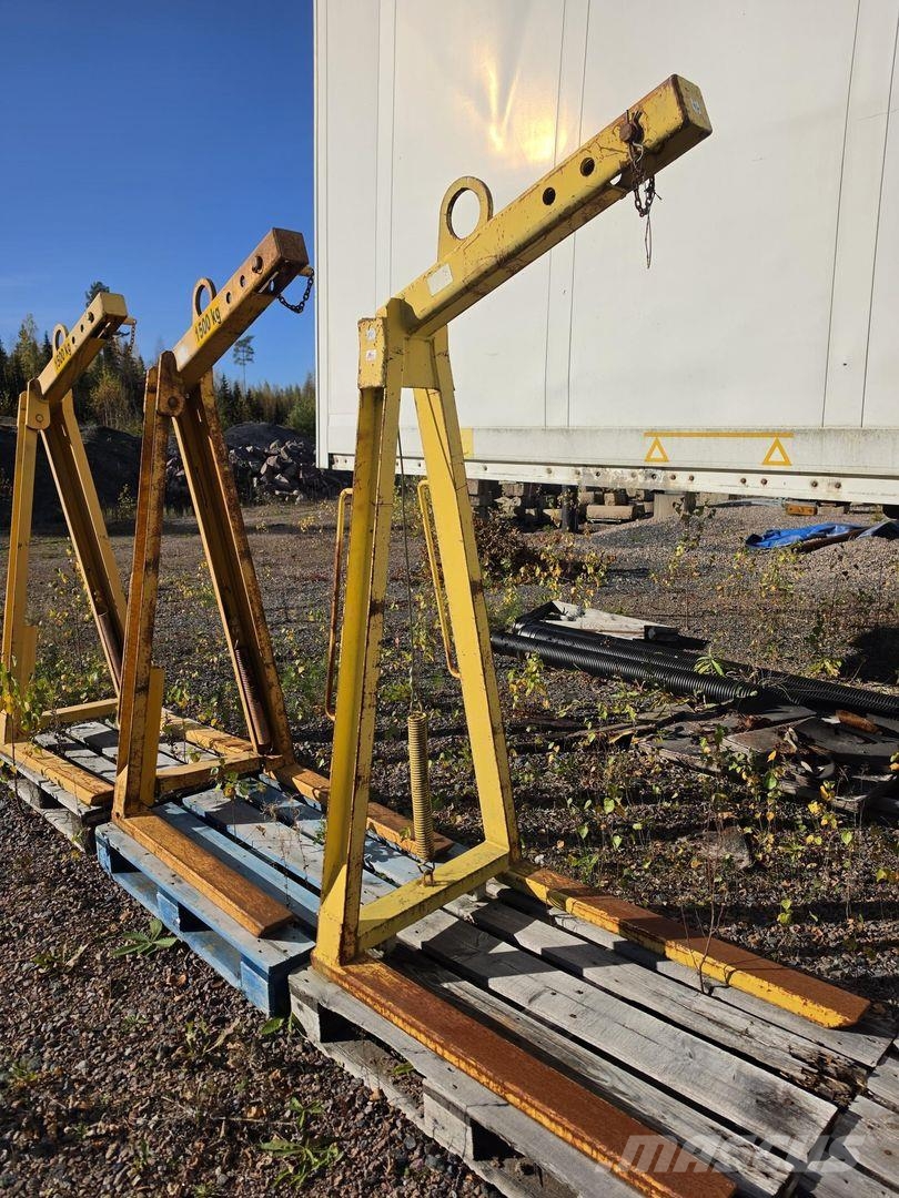 AC Cranes Nostohaarukka Citas sastāvdaļas