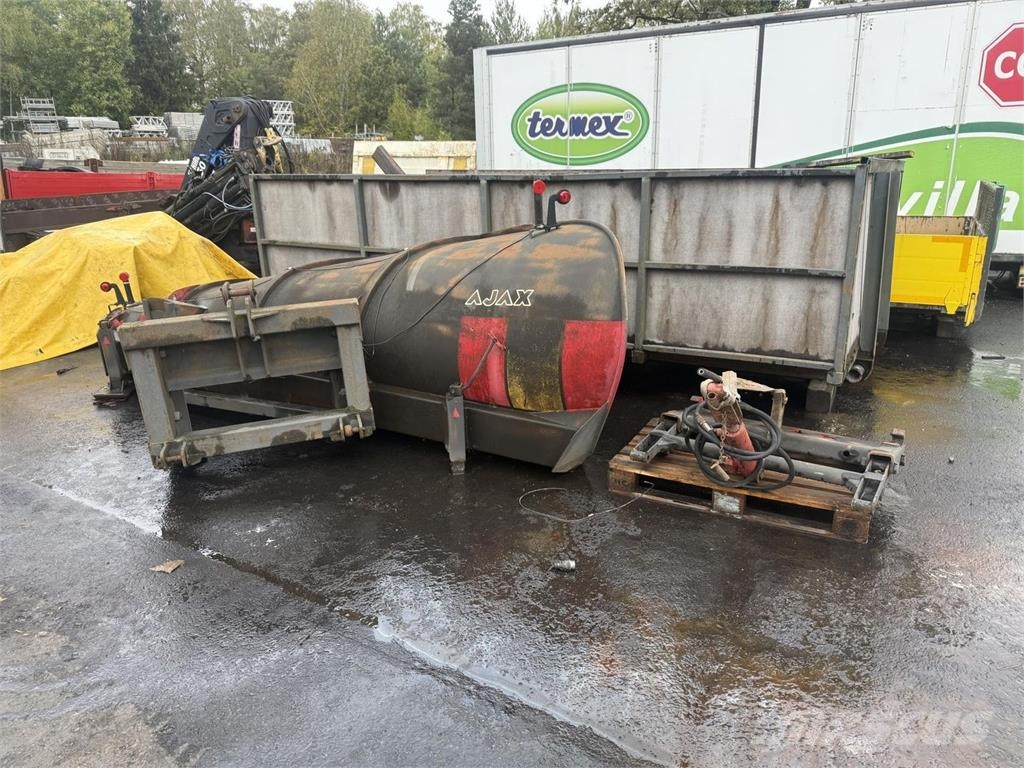 Ajax 3000 aura Snöblad och plogar