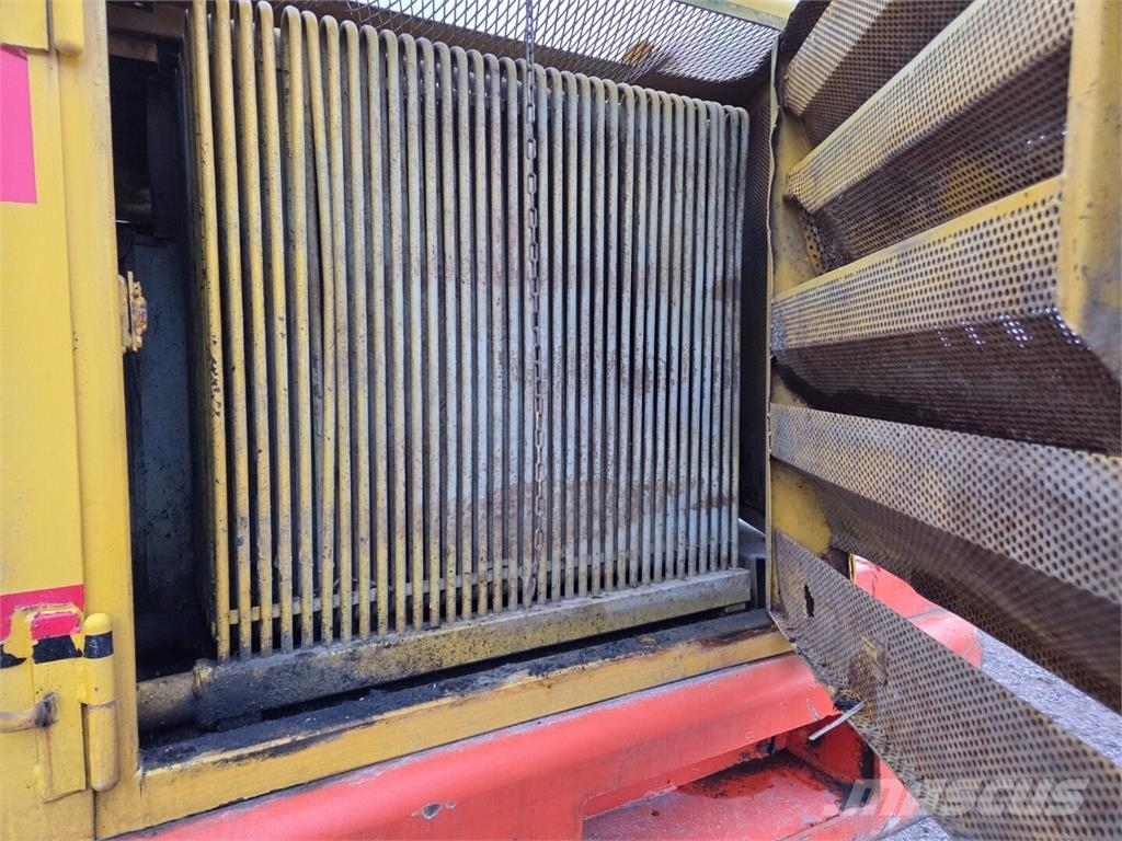 Åkerman H12B Rupsgraafmachines