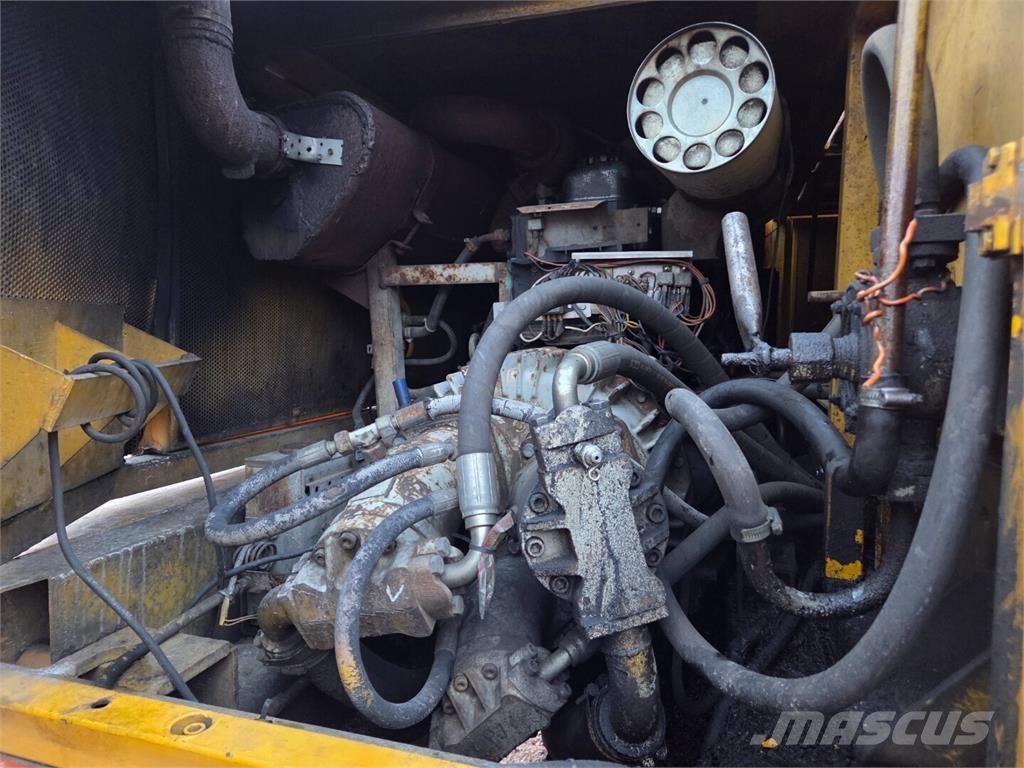 Åkerman H12B Rupsgraafmachines