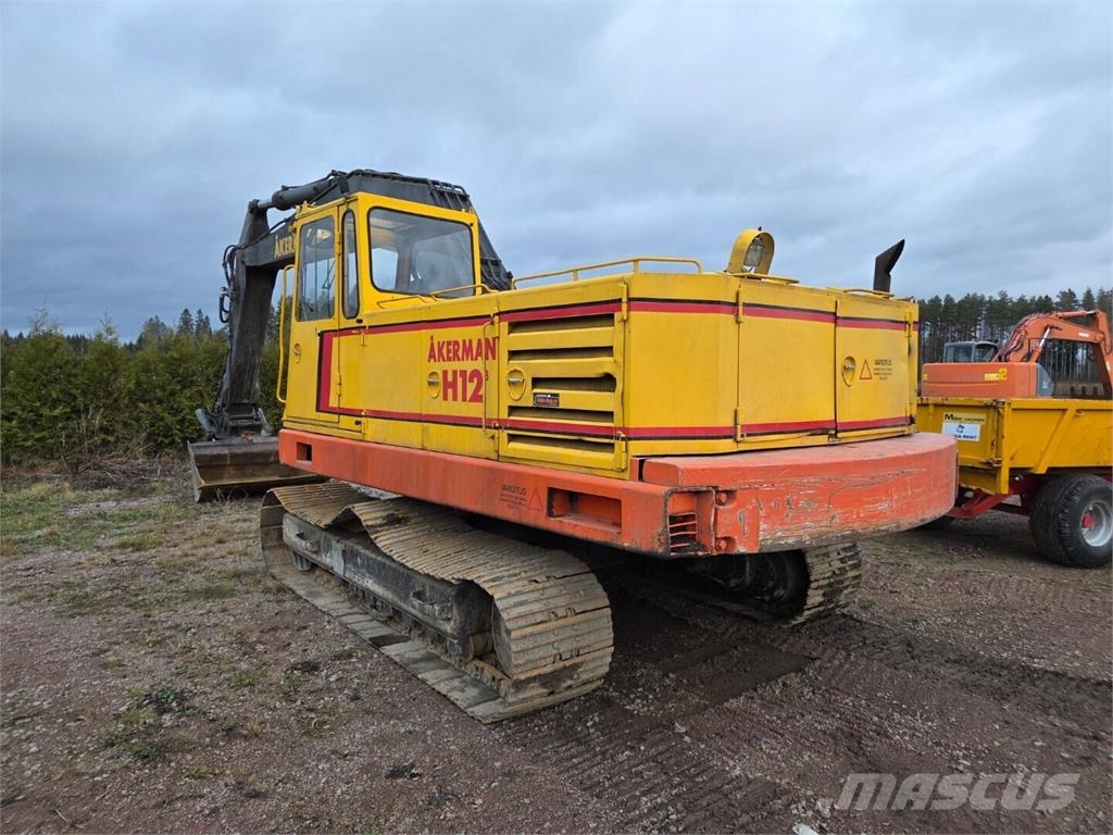 Åkerman H12B Rupsgraafmachines