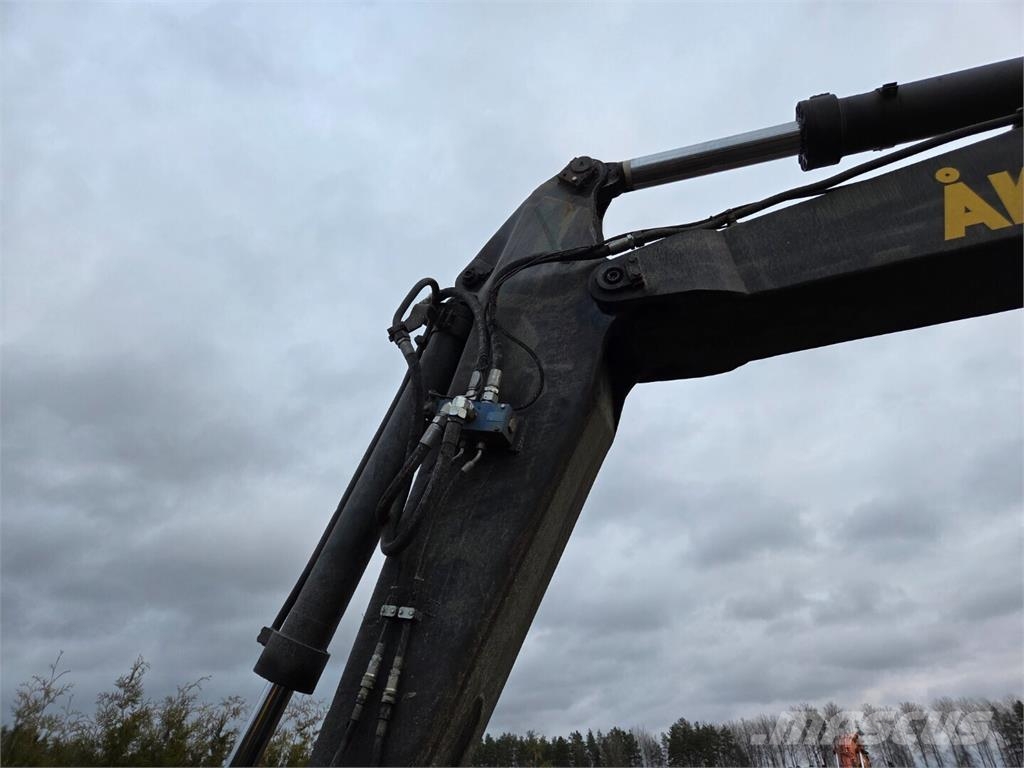 Åkerman H12B Rupsgraafmachines