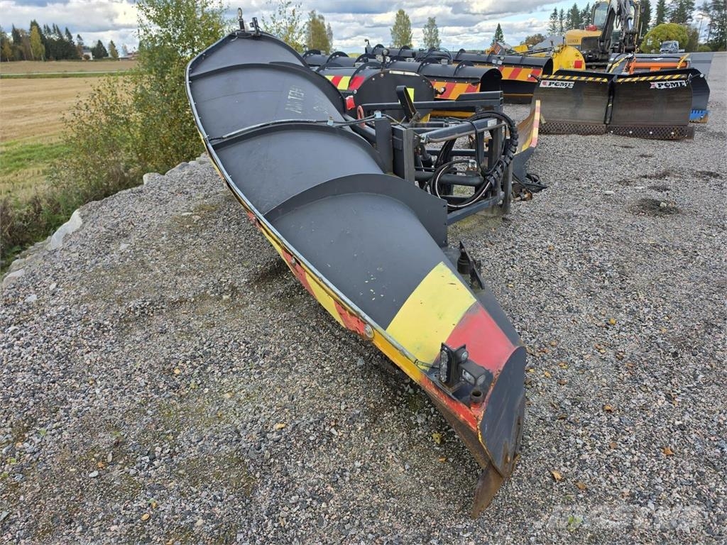 Arctic Machine AM Teho 3100K Lumiaura Schneeschilde und -pflüge