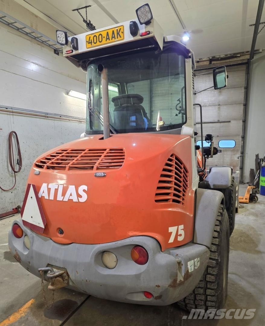 Atlas AR75, Kauha, Hiekoituskauha, Aura, Piikit Tekerlekli yükleyiciler