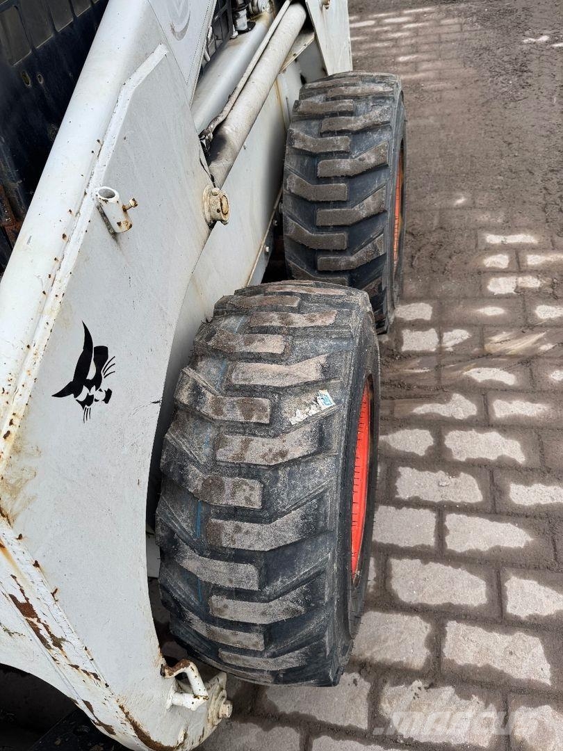 Bobcat 843 Φορτωτάκια