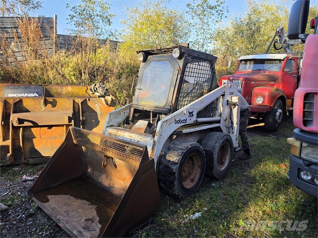 Bobcat Clark 731 Liukuohjatut kuormaajat