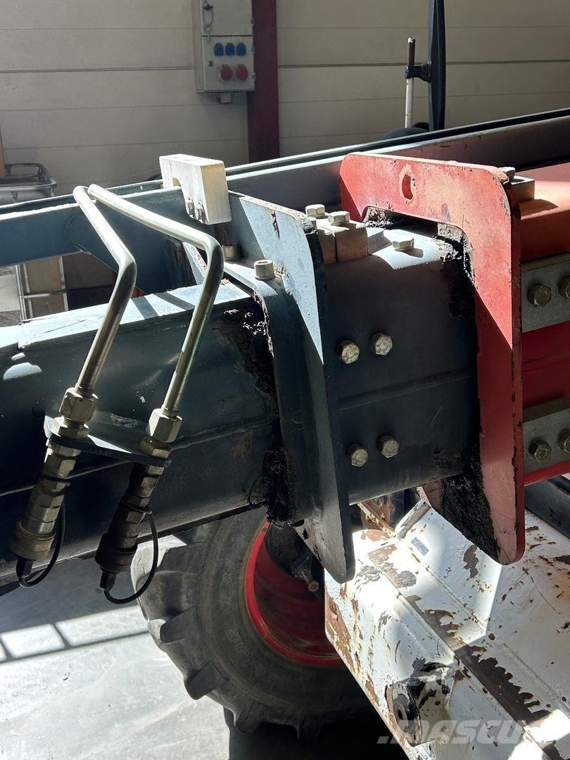 Bobcat T 3093 Egyéb rakodók - kotrók és tartozékok