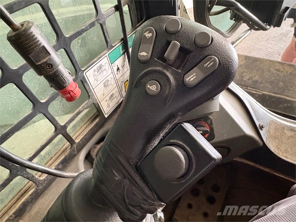 Bobcat T650 telaveto Ładowarki burtowe