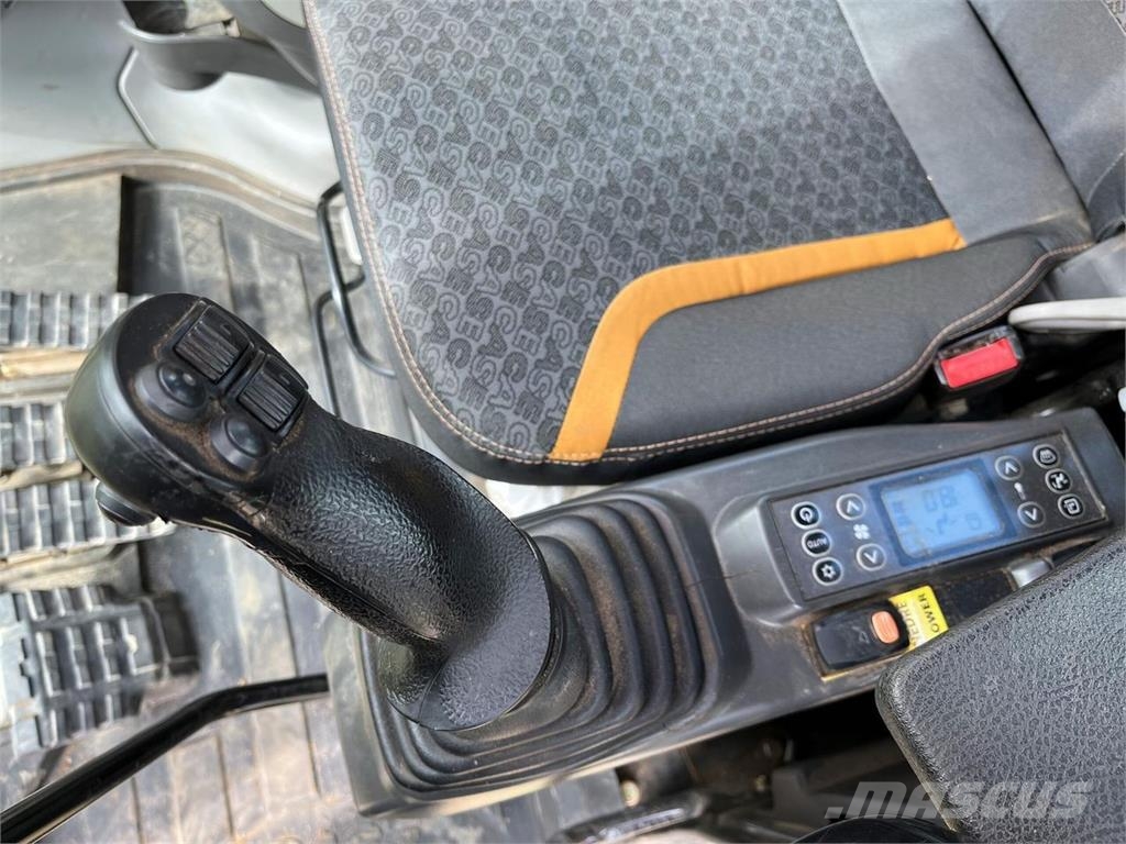 CASE CX85D SR Mini pelle 7t-12t