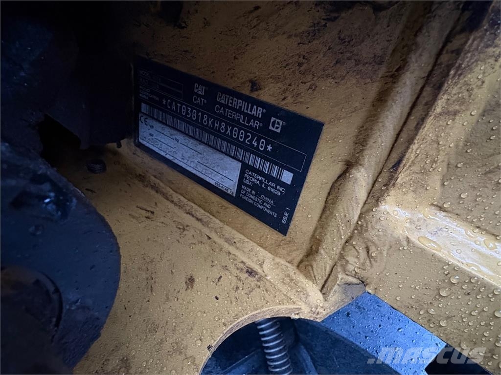 CAT 301.8 حفارات صغيرة أقل من 7 طن (حفارات صغيرة)