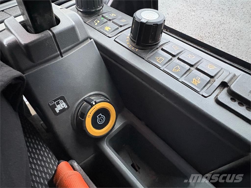 CAT 301.8 حفارات صغيرة أقل من 7 طن (حفارات صغيرة)