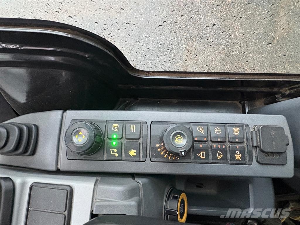 CAT 301.8 حفارات صغيرة أقل من 7 طن (حفارات صغيرة)