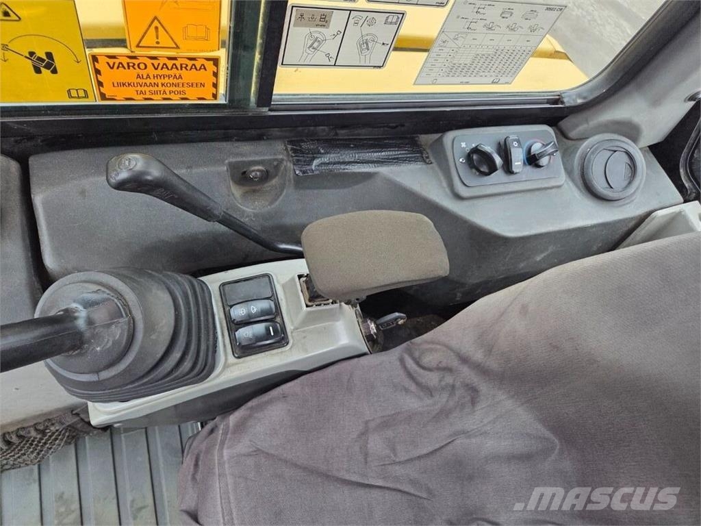 CAT 305 E2 Mini ekskavatori < 7 t