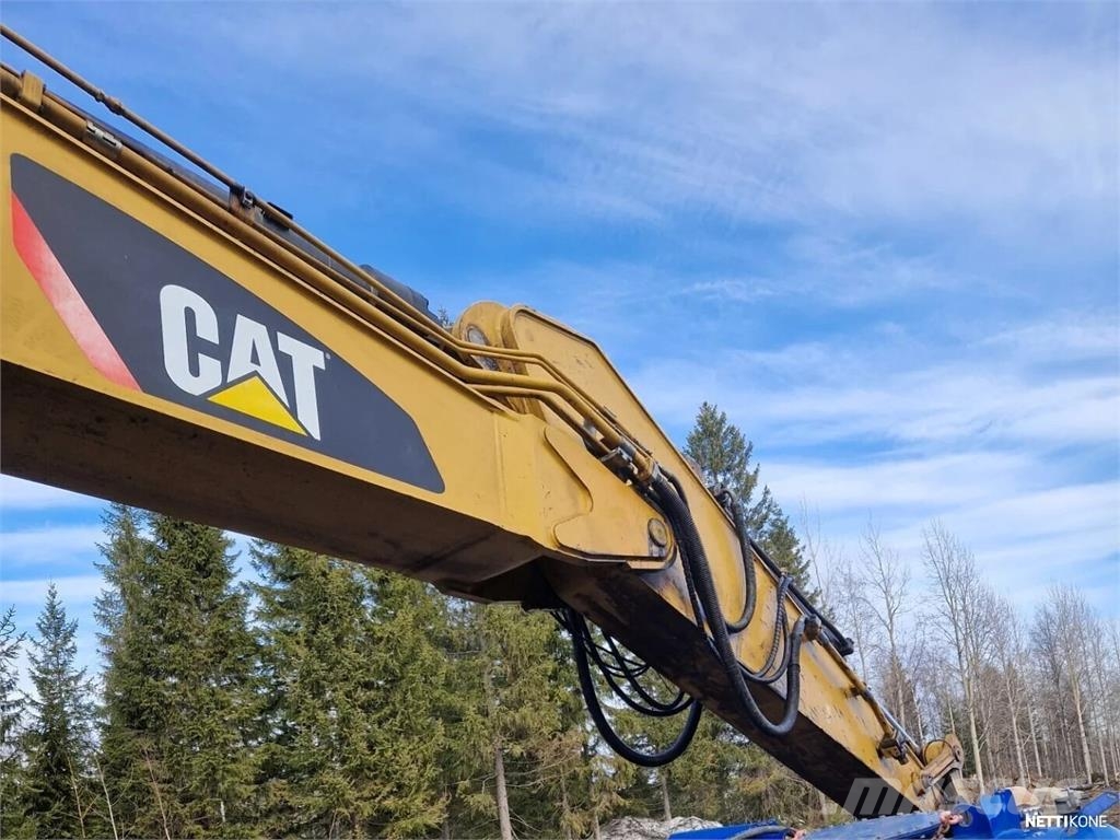 CAT 336 E Gravemaskiner på larvebånd