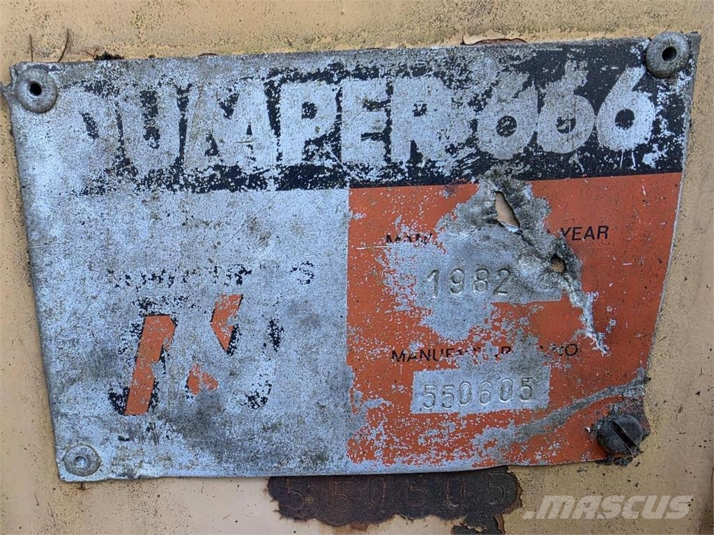 CAT 666B Dumpperi ساحبات مفصلية