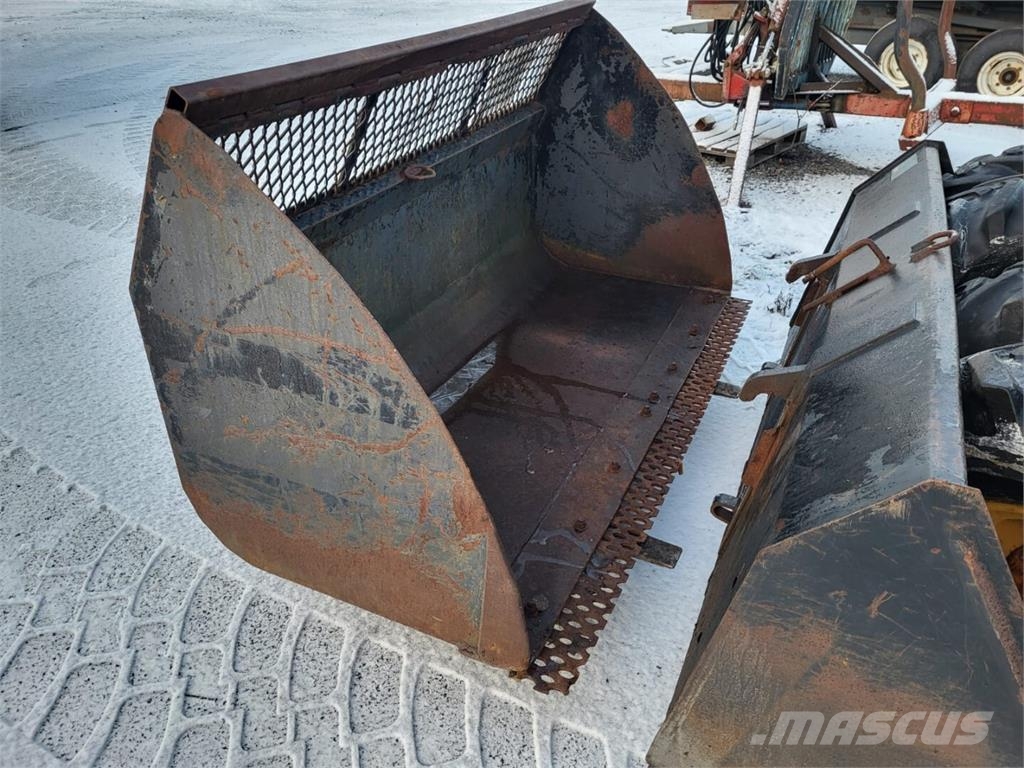 CAT 901B Μίνι φορτωτές