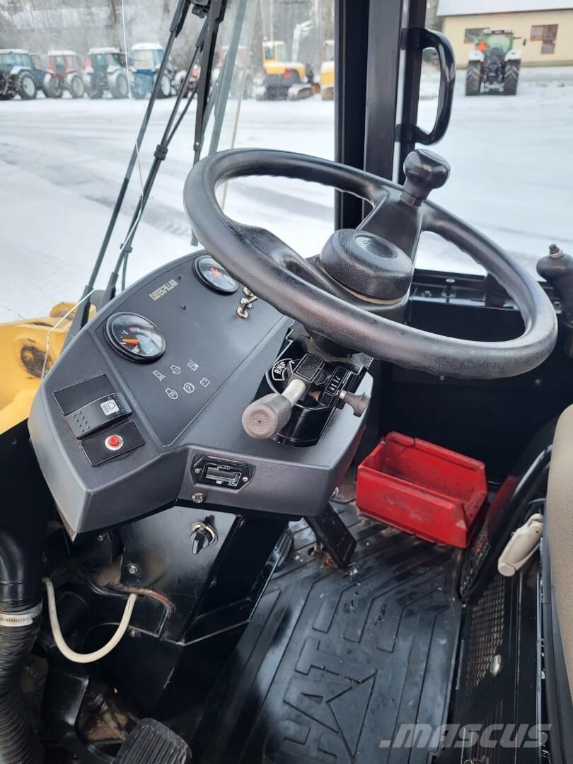 CAT 901B Μίνι φορτωτές
