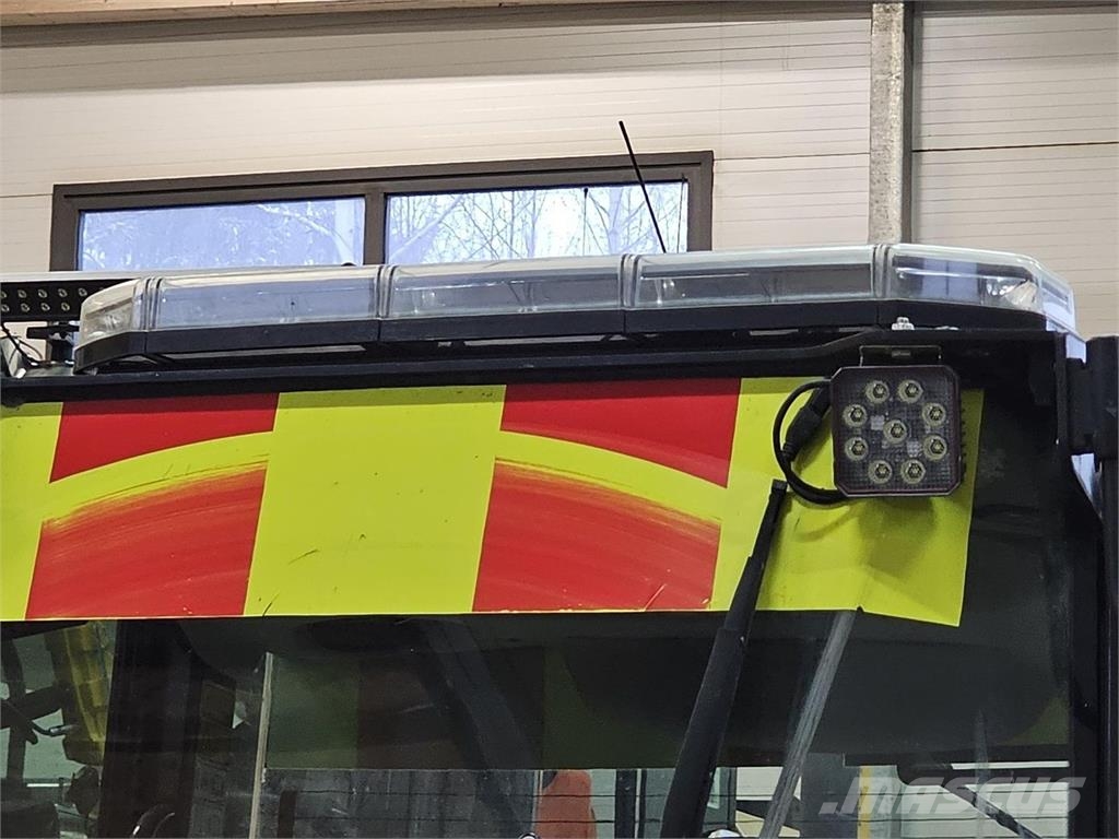 CAT 906H2 Фронтальні навантажувачі
