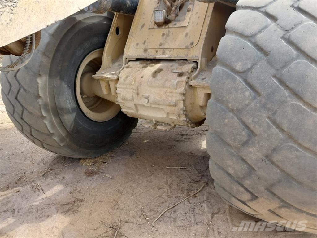 CAT 972 M Φορτωτές με λάστιχα (Τροχοφόροι)