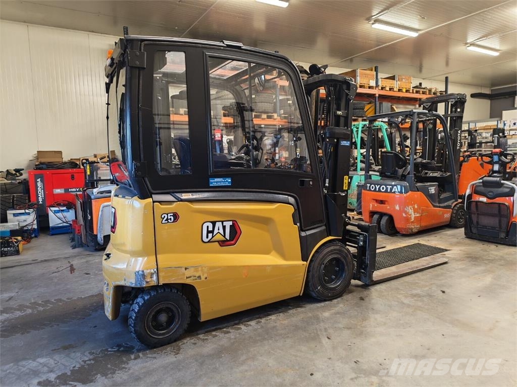 CAT EP25CN Sähkötrukit