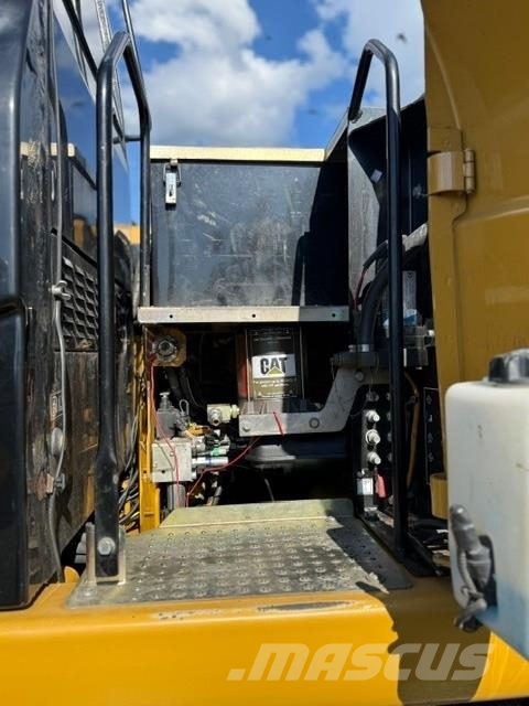 CAT M315D Ratiniai ekskavatoriai